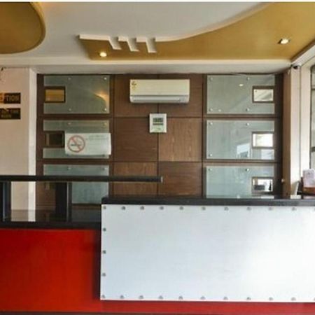 Hotel Paramount Dźajpur Zewnętrze zdjęcie