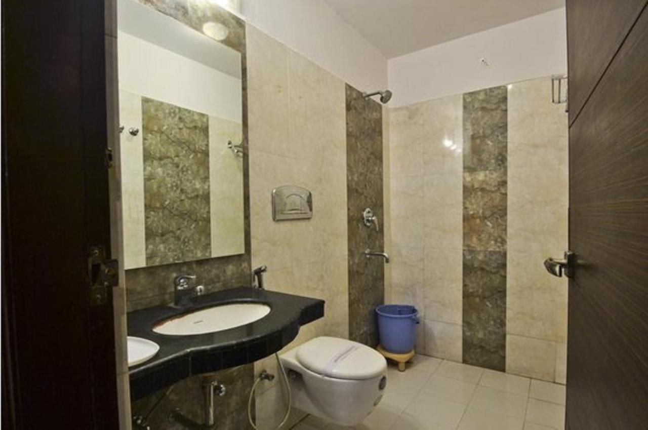 Hotel Paramount Dźajpur Zewnętrze zdjęcie