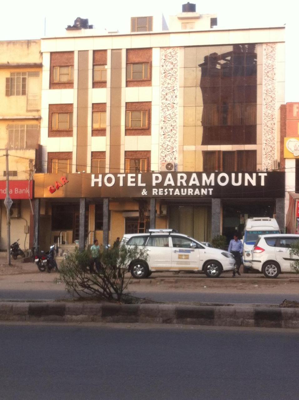 Hotel Paramount Dźajpur Zewnętrze zdjęcie